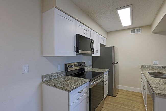 Building Photo - Mystic Gardens 5311-1112