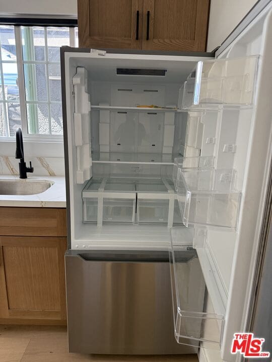 Building Photo - 9506 San Pedro St