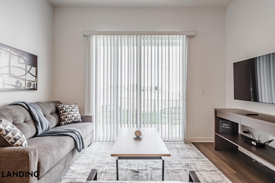 Building Photo - 515 Corso Ln