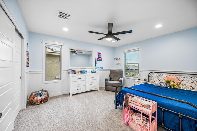 Building Photo - 14462 W Artemisa Ave