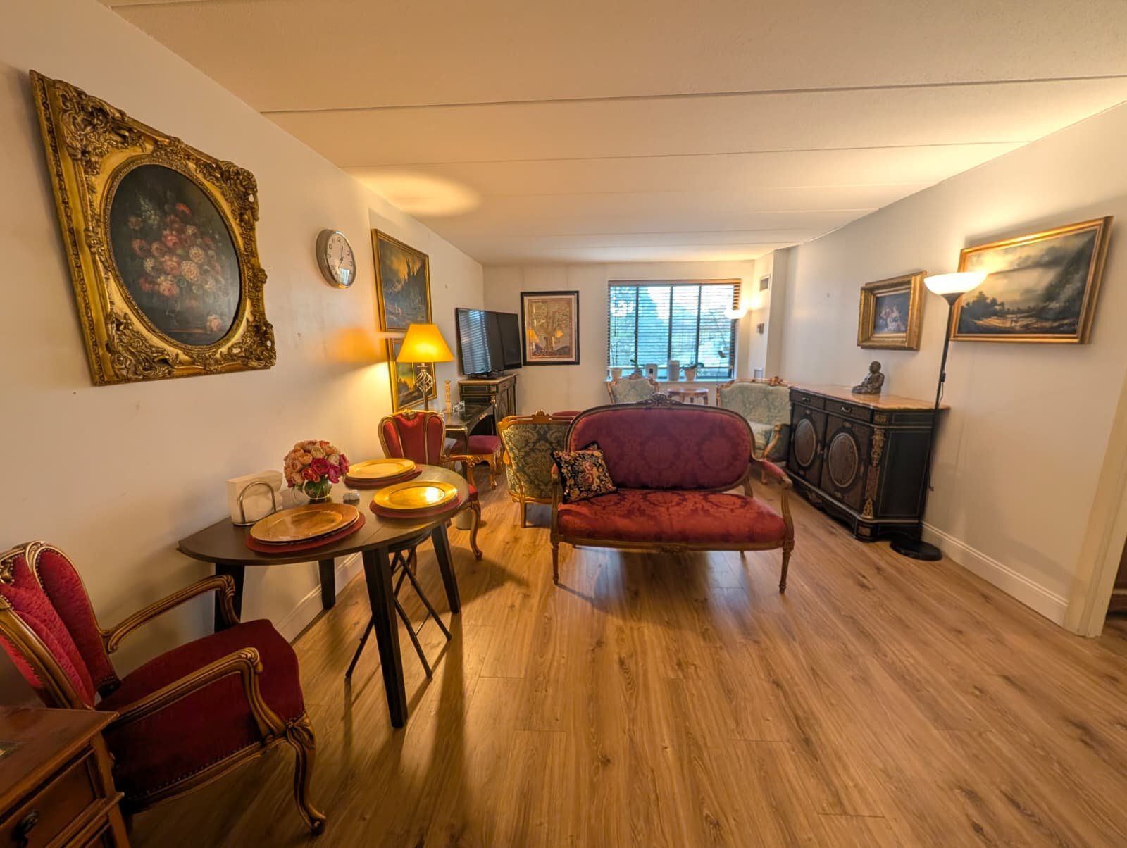 Building Photo - 1933 Commonwealth Ave