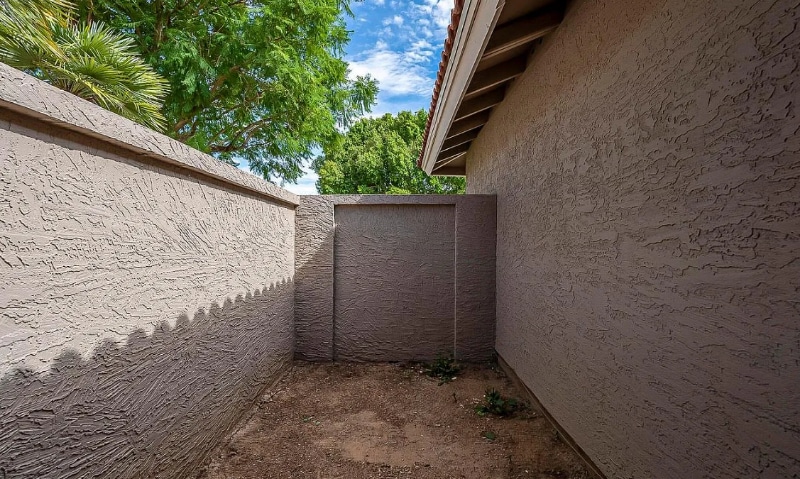 Building Photo - 8845 E Sunnyside Dr