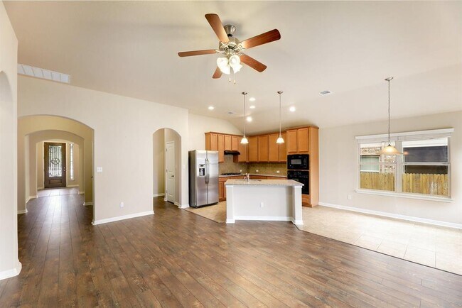 Building Photo - 125 David Duval Ct