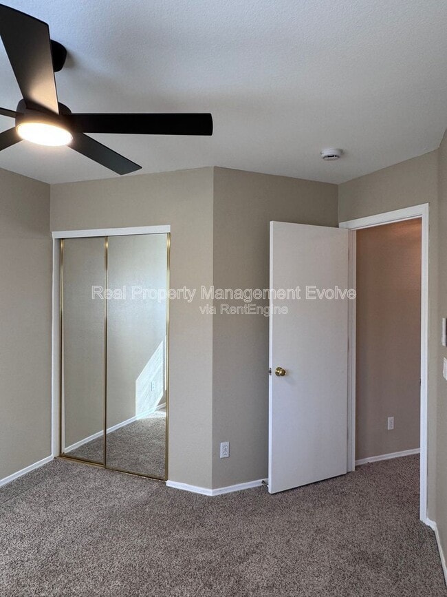 Building Photo - 3045 W Silver Sage Ln