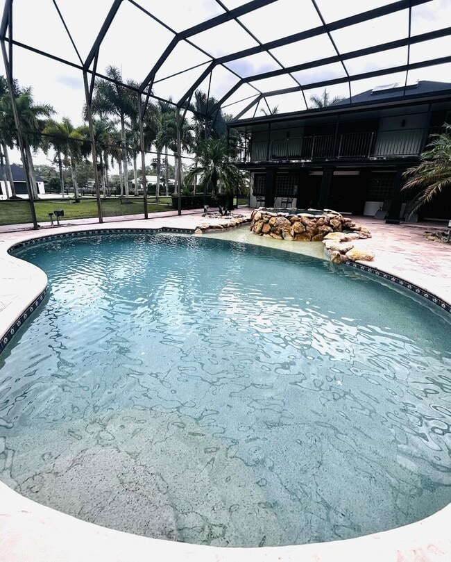 Building Photo - 6186 Duckweed Rd