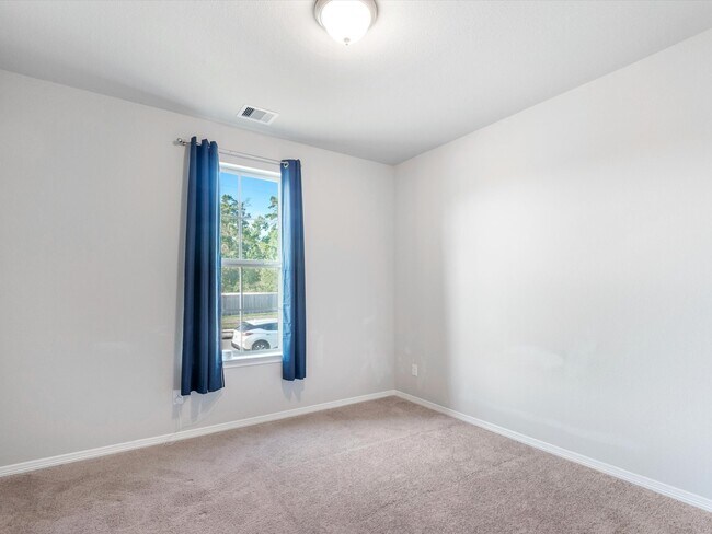 Building Photo - 10811 Violet Bloom Dr