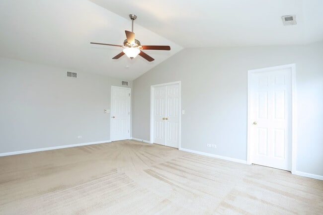 Building Photo - 753 Thornbury Ct