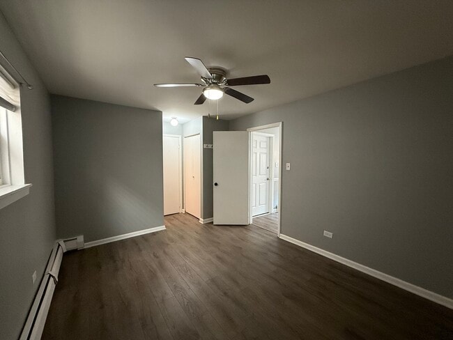 Building Photo - 1819 N 38th Ave