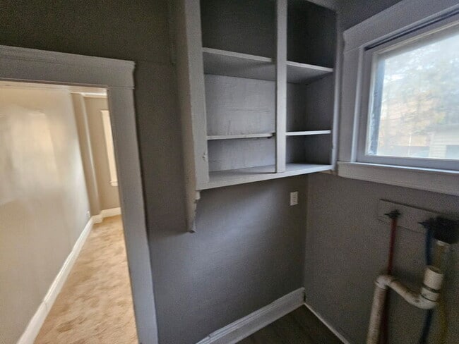 Building Photo - 1148 Norwood Rd