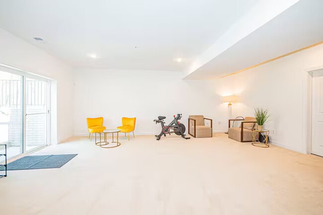 Building Photo - 11610 Glenn Dale Blvd