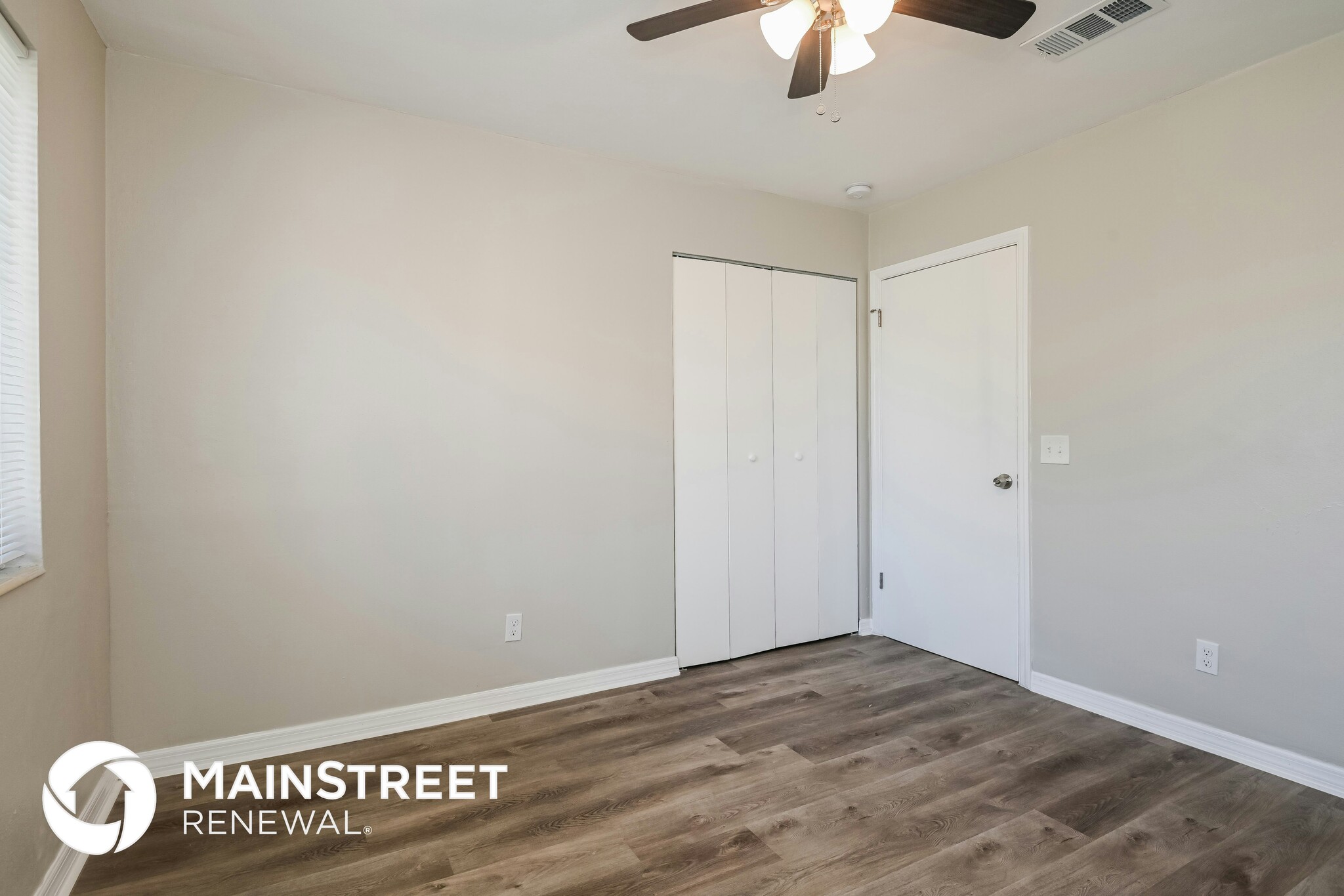 Building Photo - 4602 Anvers Blvd