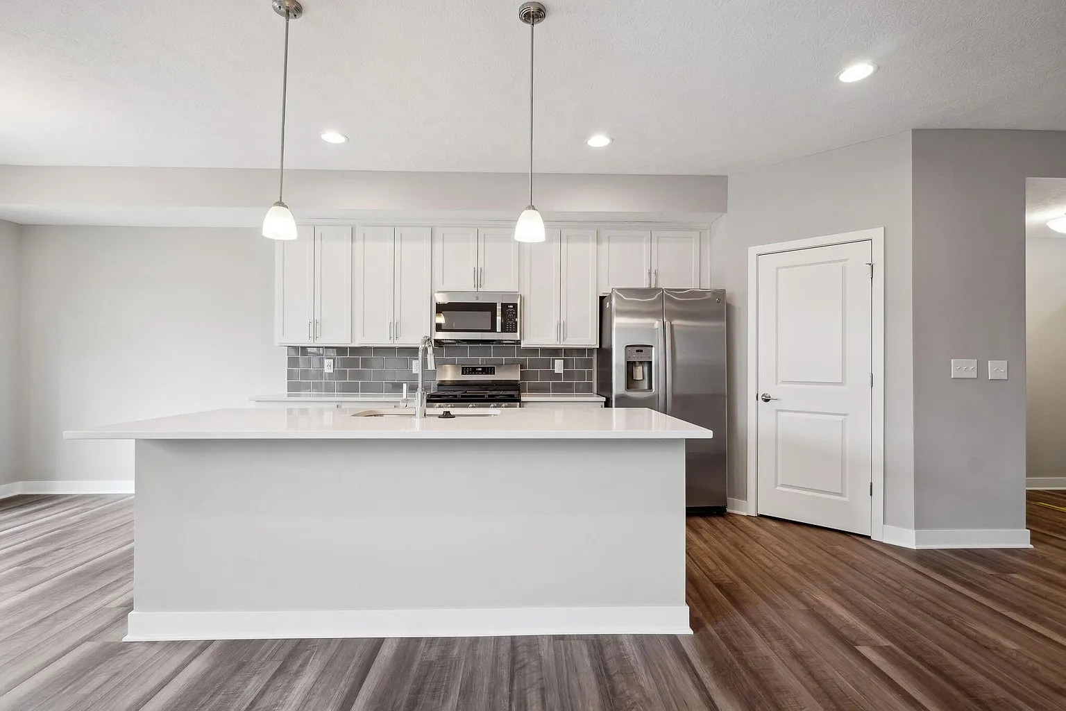 Building Photo - 6351 Azile Way