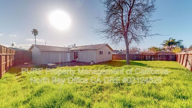 Building Photo - 1139 St Anthony Ln