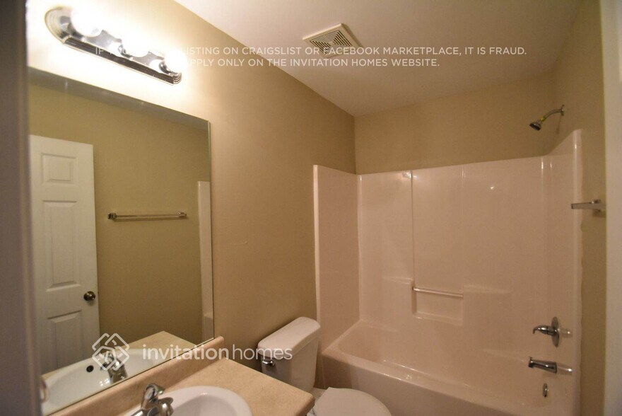 Building Photo - 626 Benjamin Ct