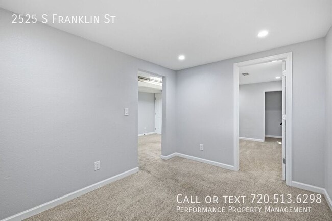 Building Photo - 2525 S Franklin St
