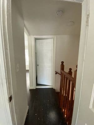 Building Photo - 122 S Carlton St