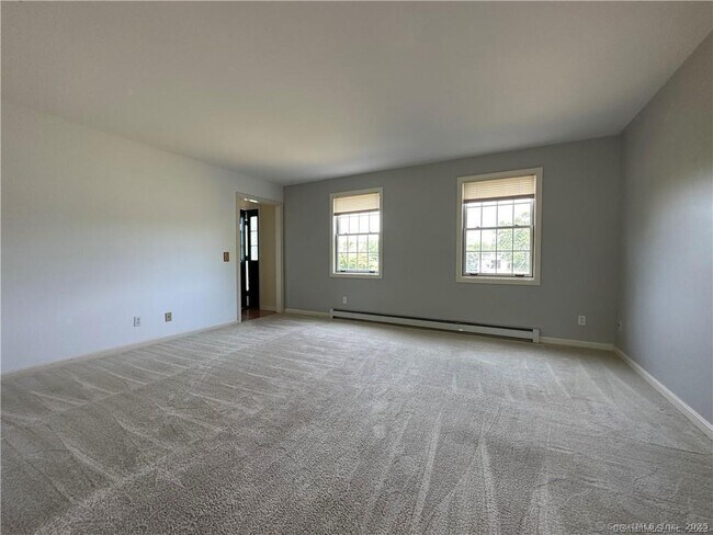 Building Photo - 59 Fairhaven Rd