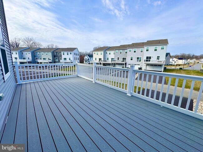 Building Photo - 547 Lewes Landing Rd