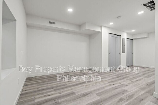 Building Photo - 1823 N Van Pelt St