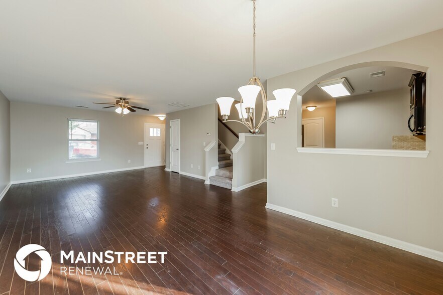 Building Photo - 140 Blackberry Cv