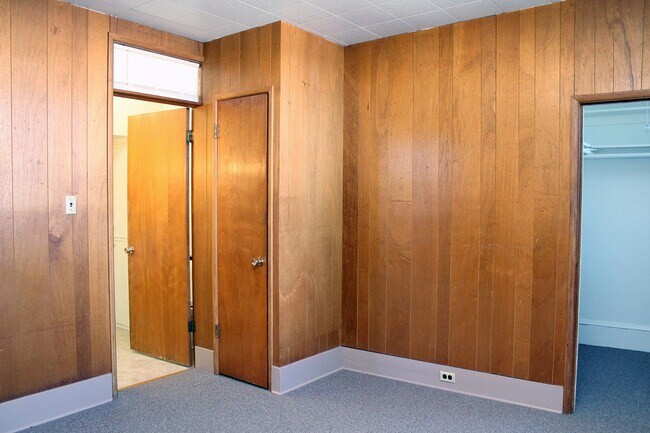 Building Photo - 12610 SW Farmington Rd