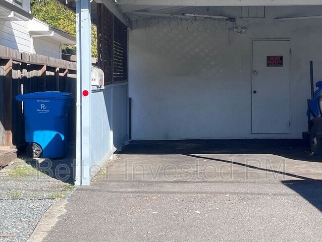 Building Photo - 866 Brigham Ave