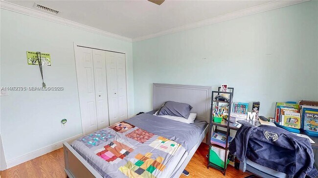 Building Photo - 13821 SW 14th St