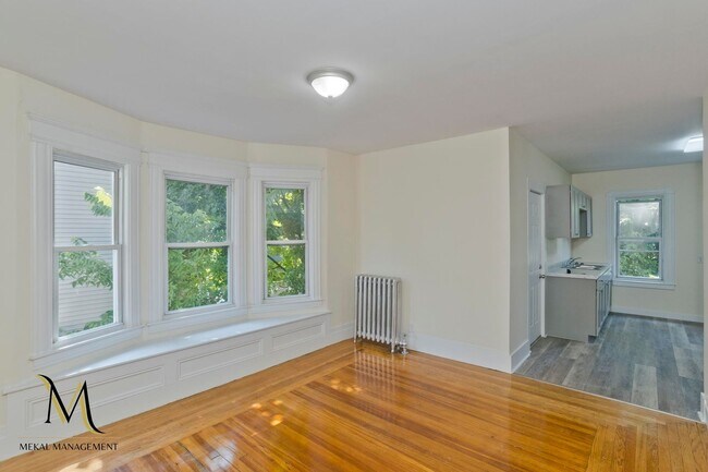 Building Photo - 20 Sachem St