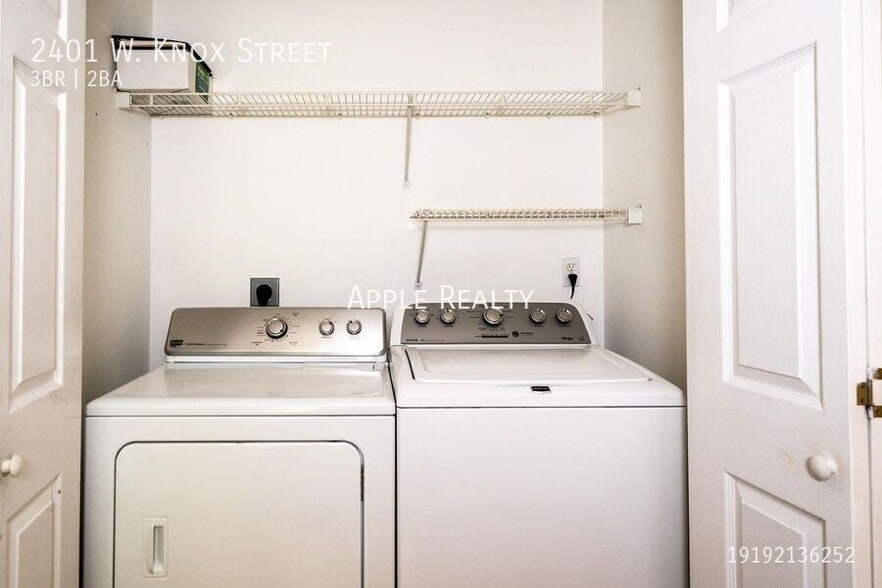 Building Photo - 2401 W Knox St