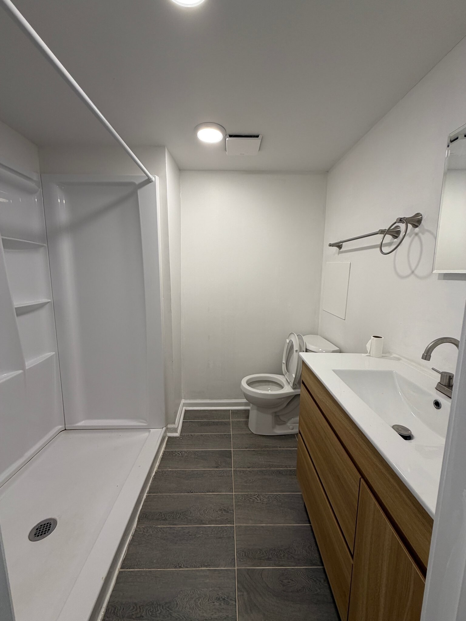 Building Photo - 2371 High Forest Ct