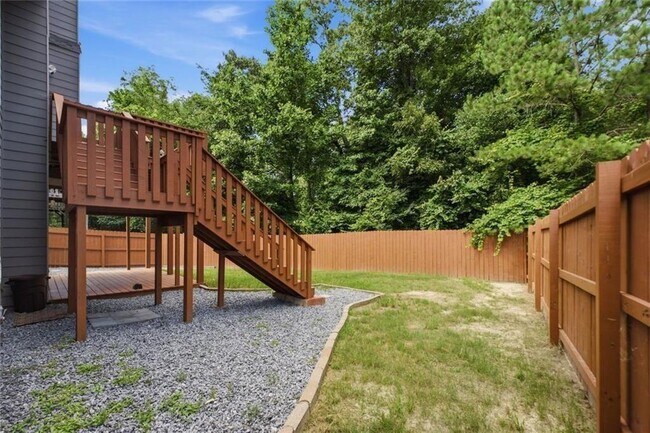 Building Photo - 518 S Fortune Way