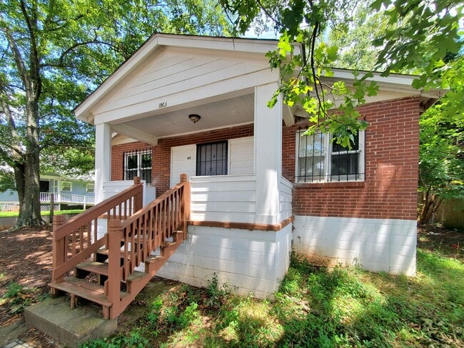 Building Photo - 65 Meldon Ave SE