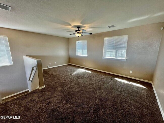 Building Photo - 11044 Bullseye St