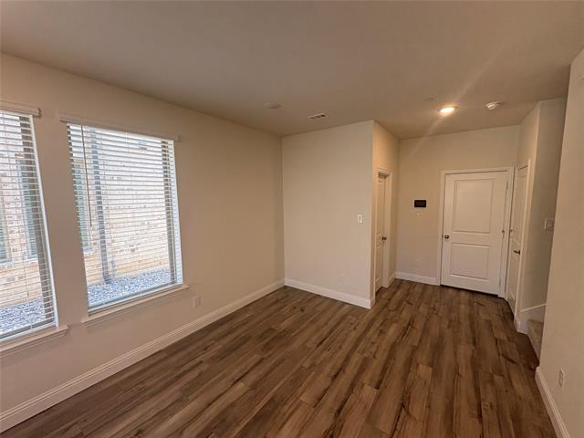 Building Photo - 416 4th St