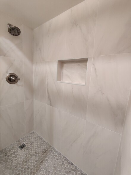 Hallway Bath - Inside Large Shower Stall - 1300 Midvale Ave