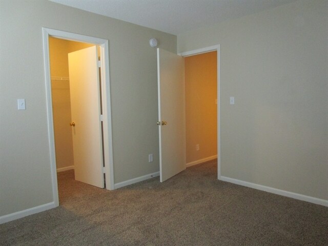 Building Photo - 6303 Cradle River Dr