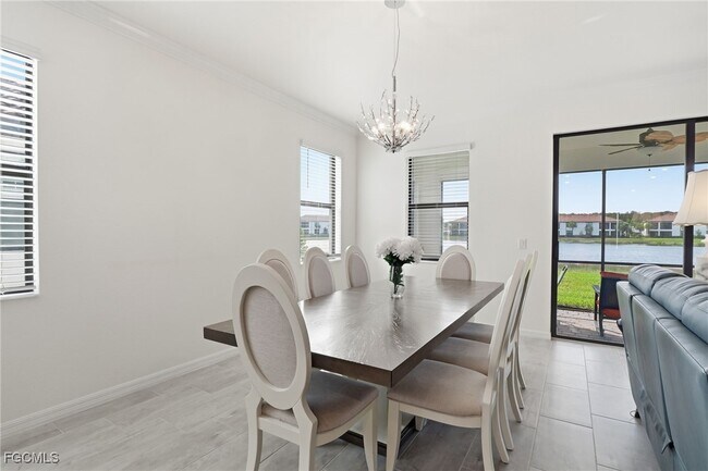 Building Photo - 12020 Arbor Trace Dr