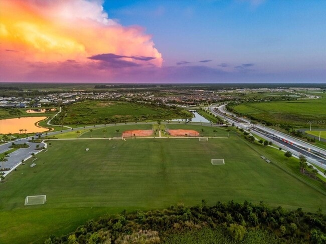 Building Photo - 8792 Winter Breeze Wy