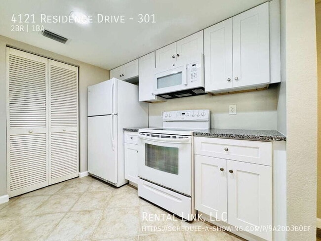 Building Photo - 4121 Residence Drive