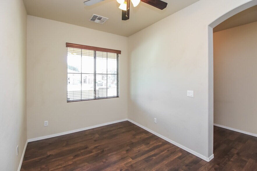 Building Photo - 21937 S 214th St