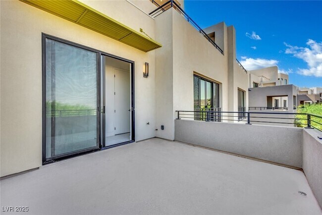 Building Photo - 378 Tranquil Peak Ct