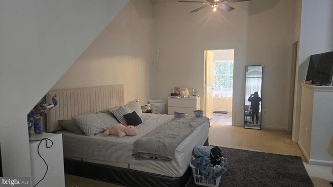 Building Photo - 10004 Tallahassee Pl