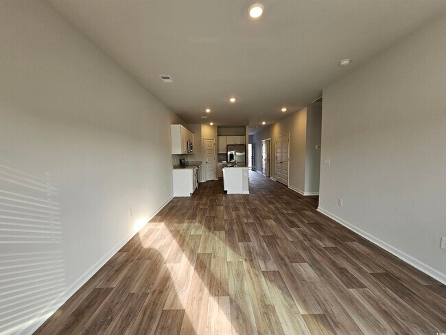 Building Photo - 2092 Northwest Dr