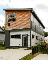 Building Photo - **NOW AVAILABLE!!  Modern 3 Bed, 2 Bath Ho...