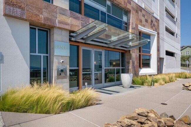 Building Photo - 1 Mandalay Pl