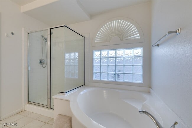 Building Photo - 1682 E Graystone Canyon Ave