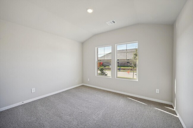 Building Photo - 2209 Dunbar Dr
