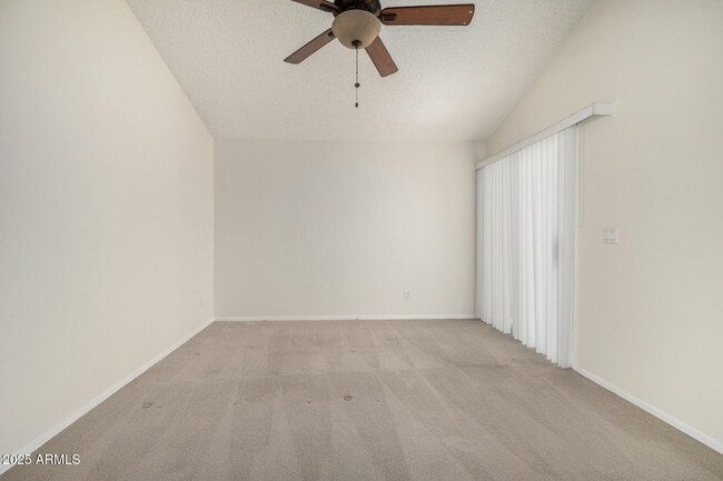 Building Photo - 3623 W Fairview Ln