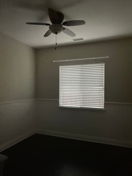 Building Photo - 36159 Blue Hill Dr