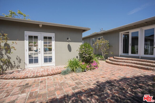 Building Photo - 3555 Wasatch Ave